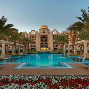 شقة Globalstay At Palm Jumeirah Beachfront Paradise With Pool And Gym, دبي